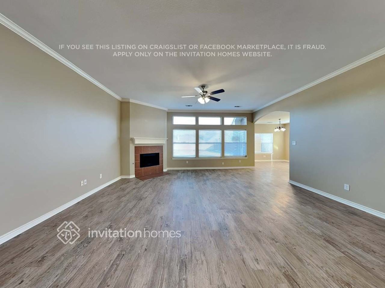 2176 Rogers Ave - Photo 3 of 17