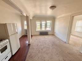 featured image of 1345 N Astor St