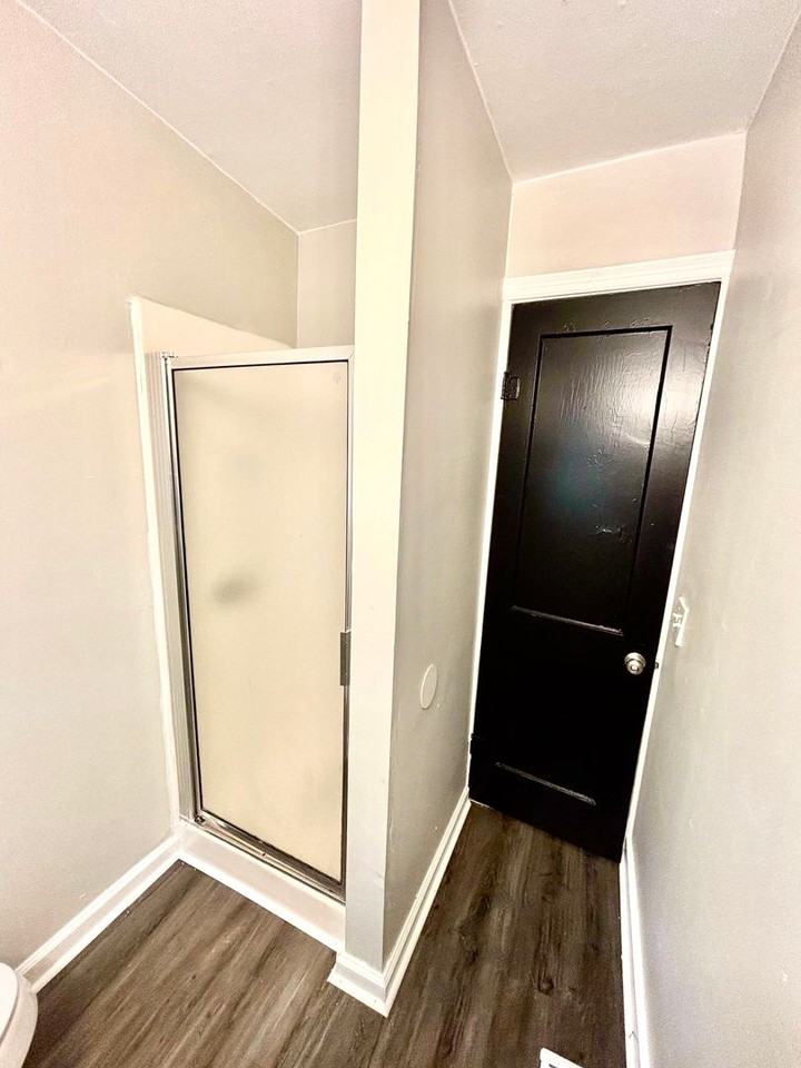 631 Warner Ave - Photo 7 of 14