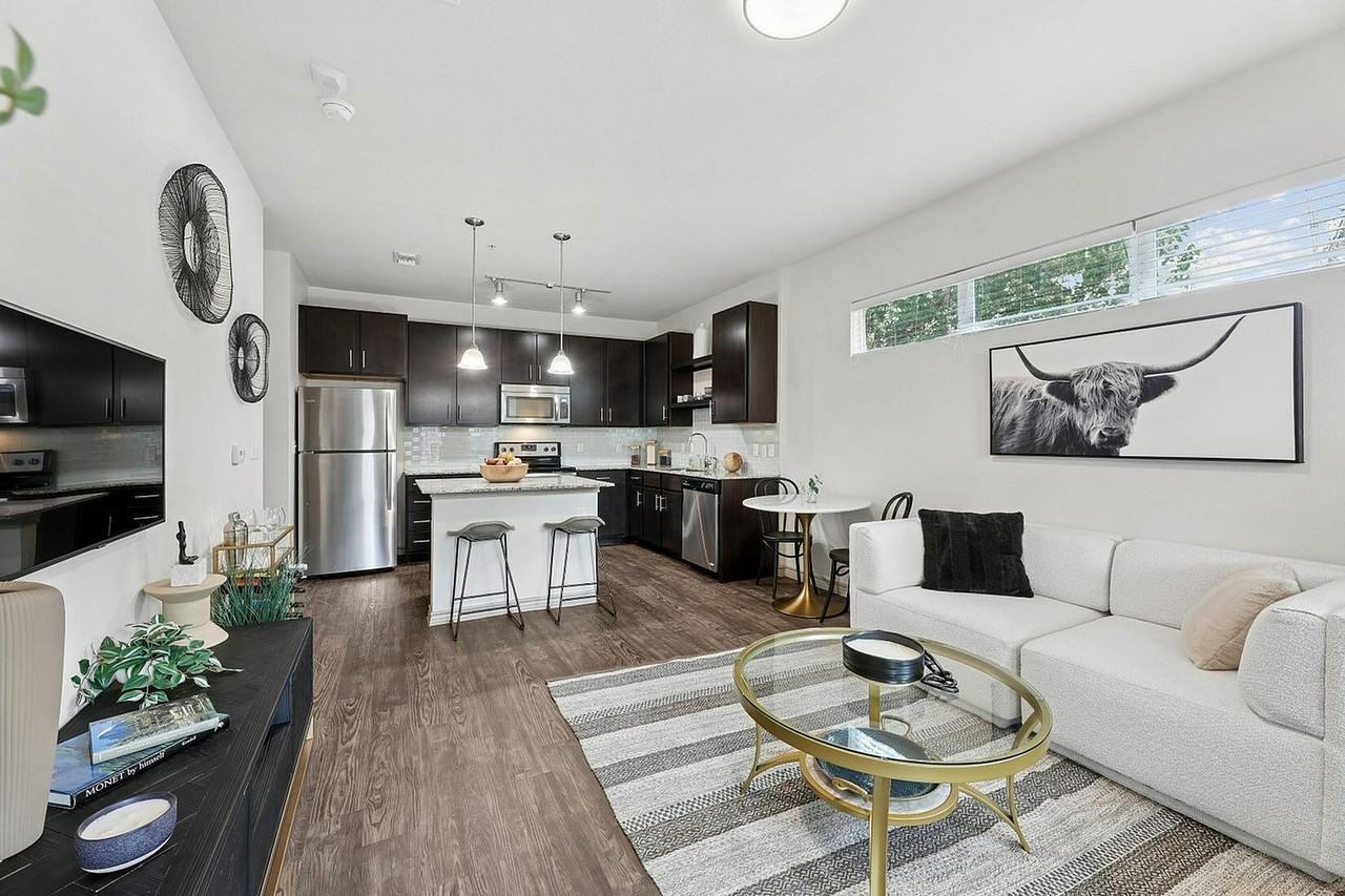 Highline Apartments - Photo 2 of 35