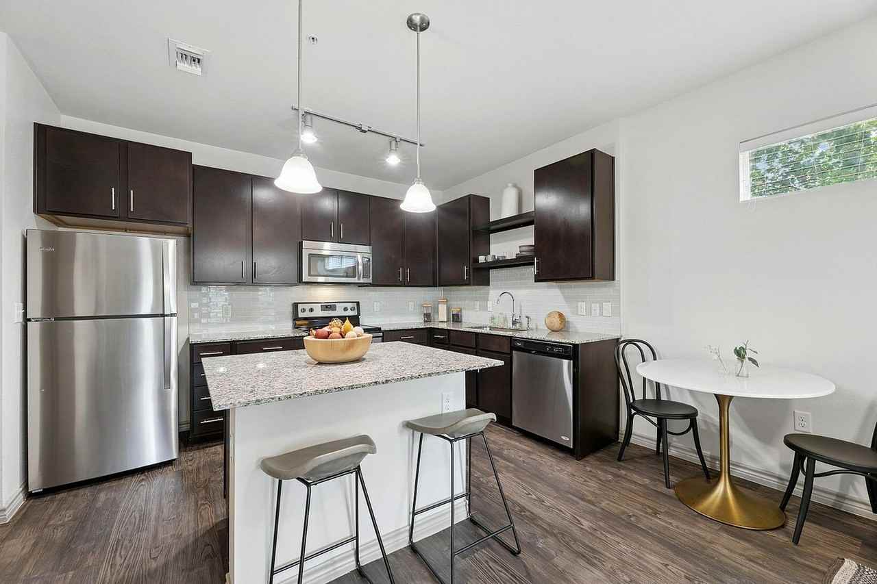 Highline Apartments - Photo 3 of 35