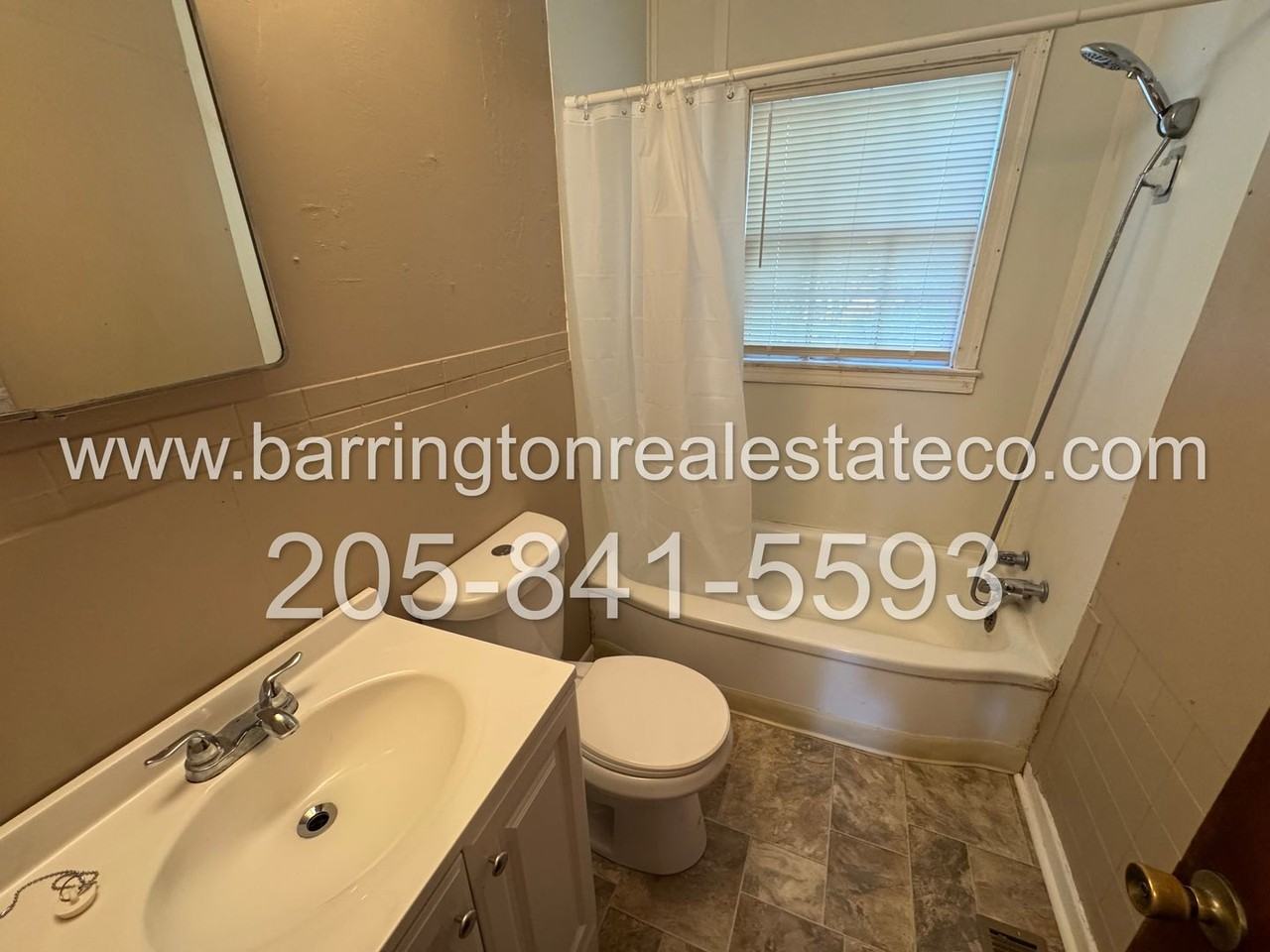 1437 17th Street Southwest - Photo 4 of 5