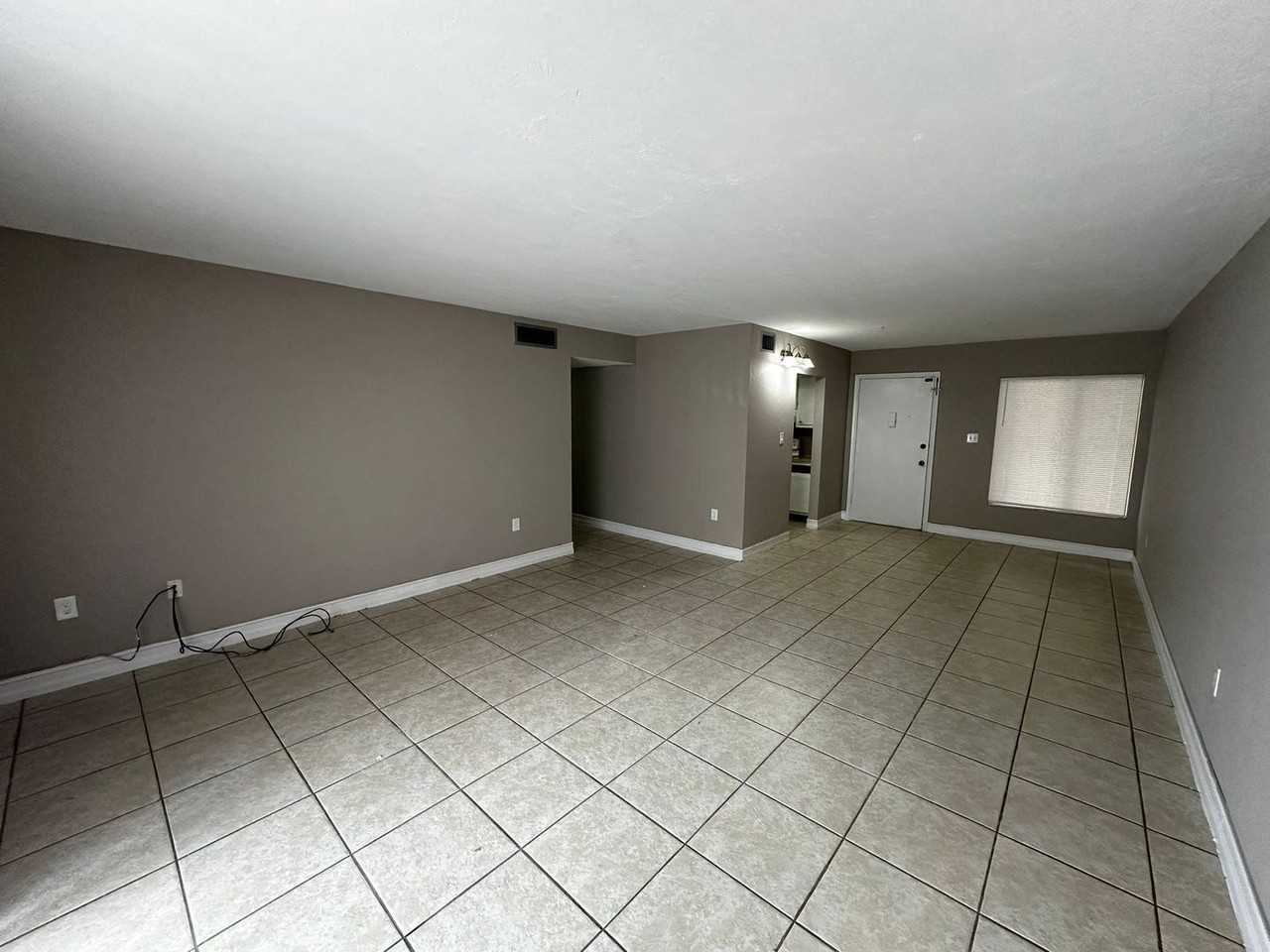 1830 Ford Street #602 - Photo 2 of 7