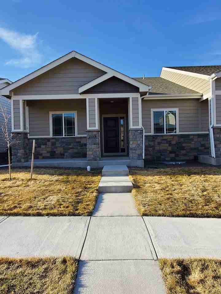 3715 Sunrise Hills Dr - Photo 2 of 10