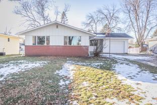 535 Linden Ln - Photo 1 of 1