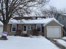 featured image of 713 S 11th St