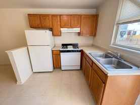 428 S Gilmor St - Photo 1 of 1