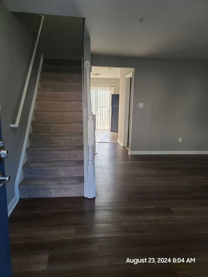415 Viewpoint Way - Photo 3 of 45