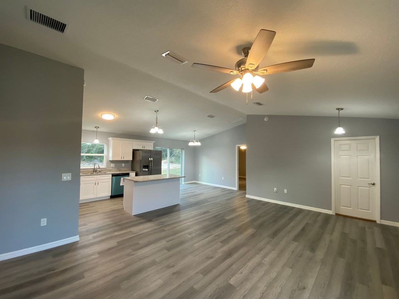 2901 Sw 173rd Street Rd - Photo 5 of 32