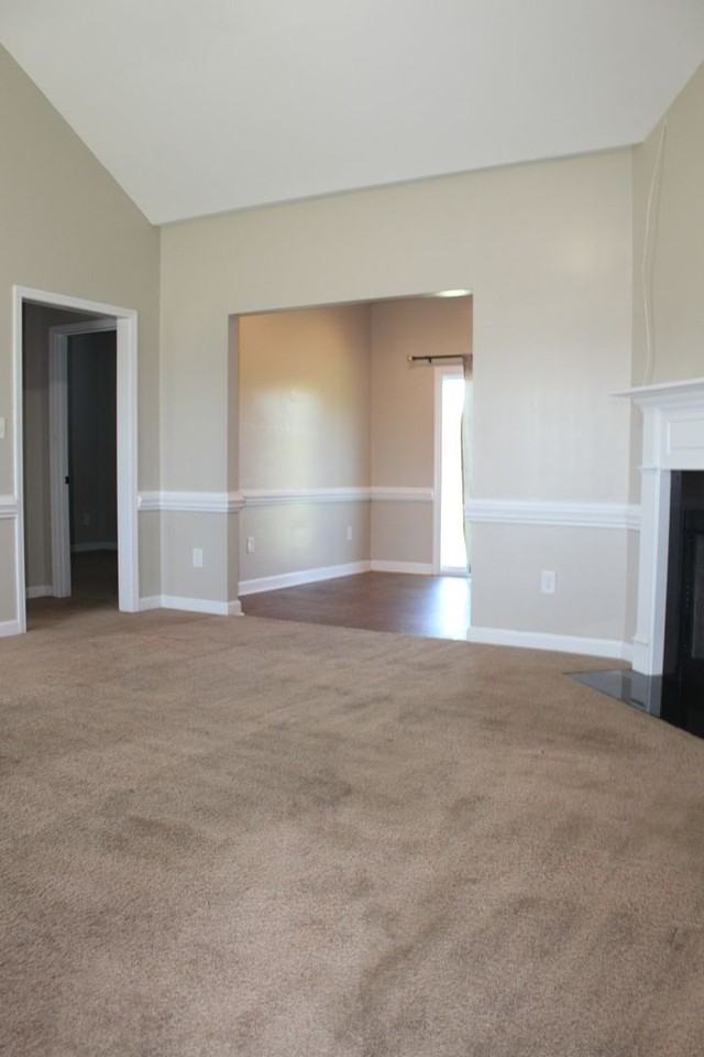 107 Kenison Way - Photo 2 of 28