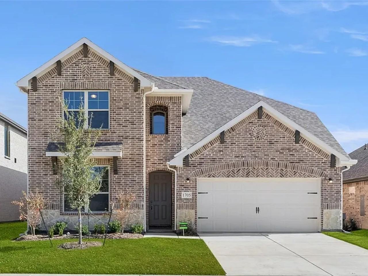 1227 Stockton Trl - Photo 2 of 36