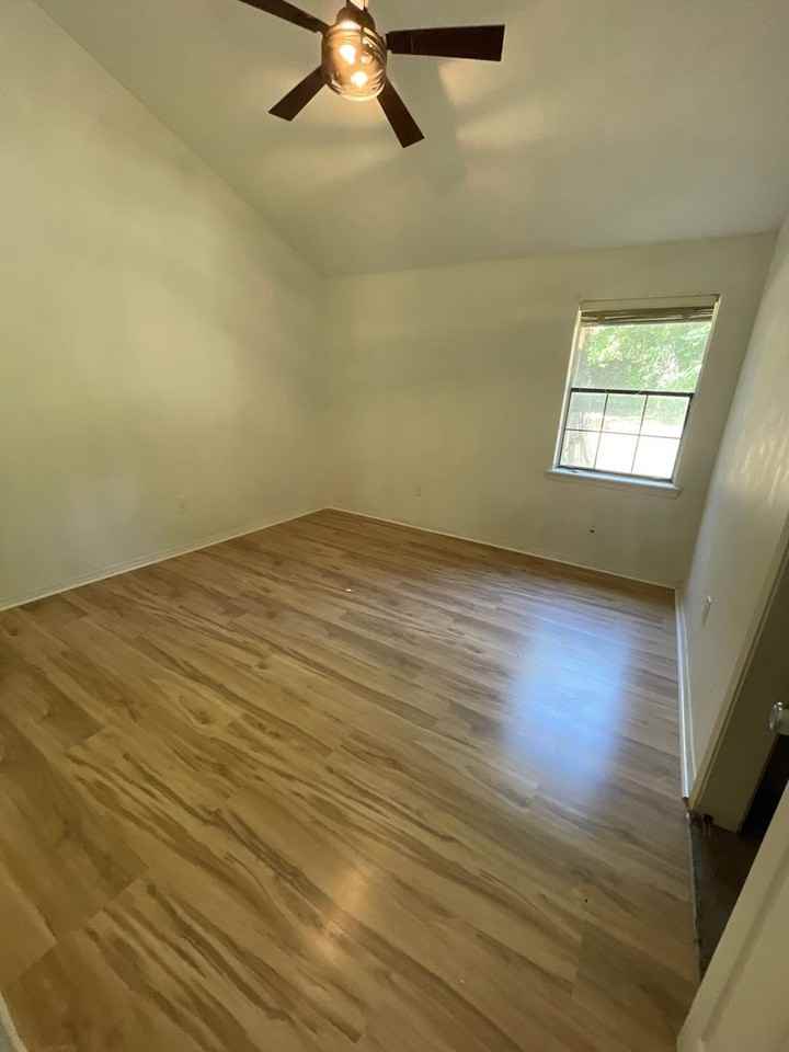 4326 Kristin Dr - Photo 5 of 7