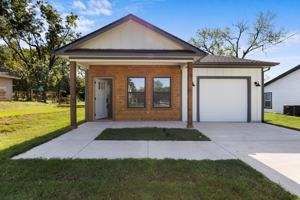 featured image of 1300 S 7th Ave