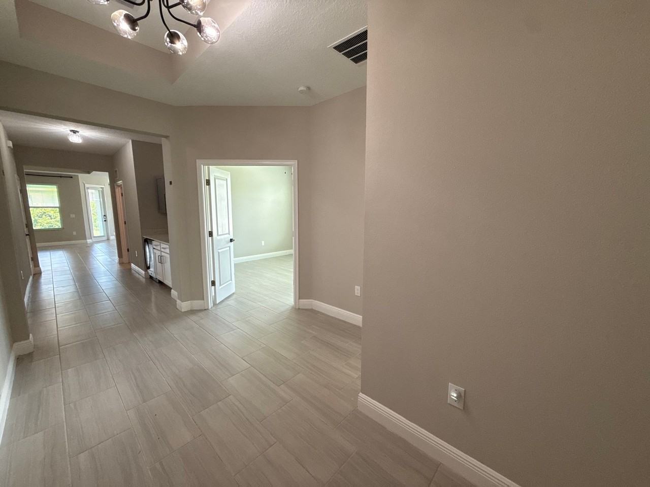 3810 Se 4th Ter - Photo 3 of 29