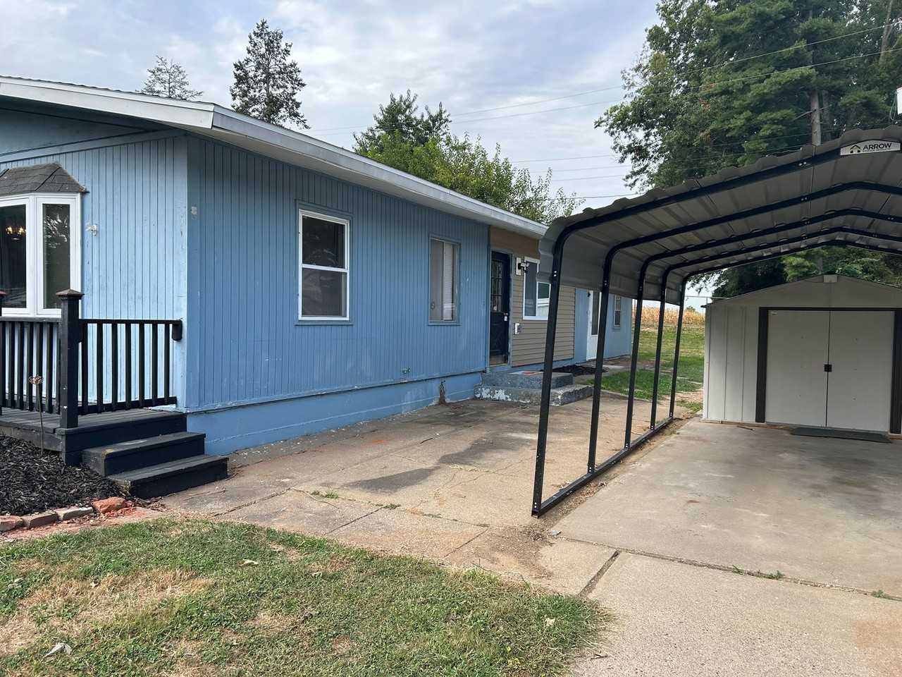 1524 W Granview Dr - Photo 2 of 13