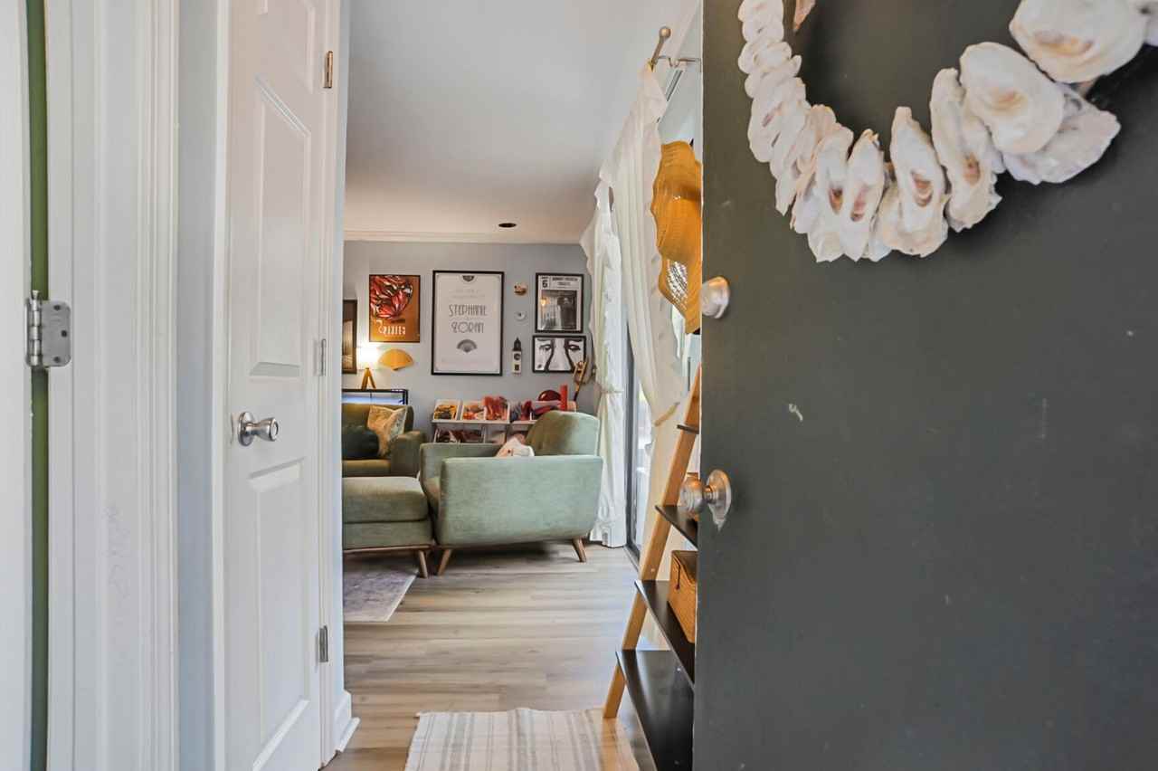 141 Lamotte Drive - Photo 3 of 26