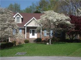 2247 Sweetbriar Dr - Photo 1 of 1