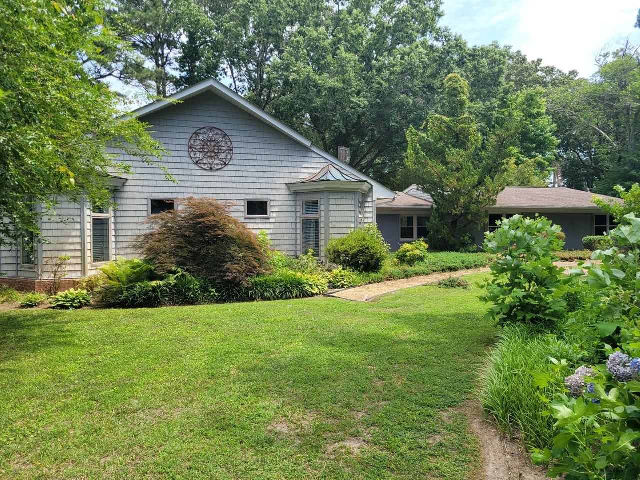 3824 Thalia Dr - Photo 2 of 41