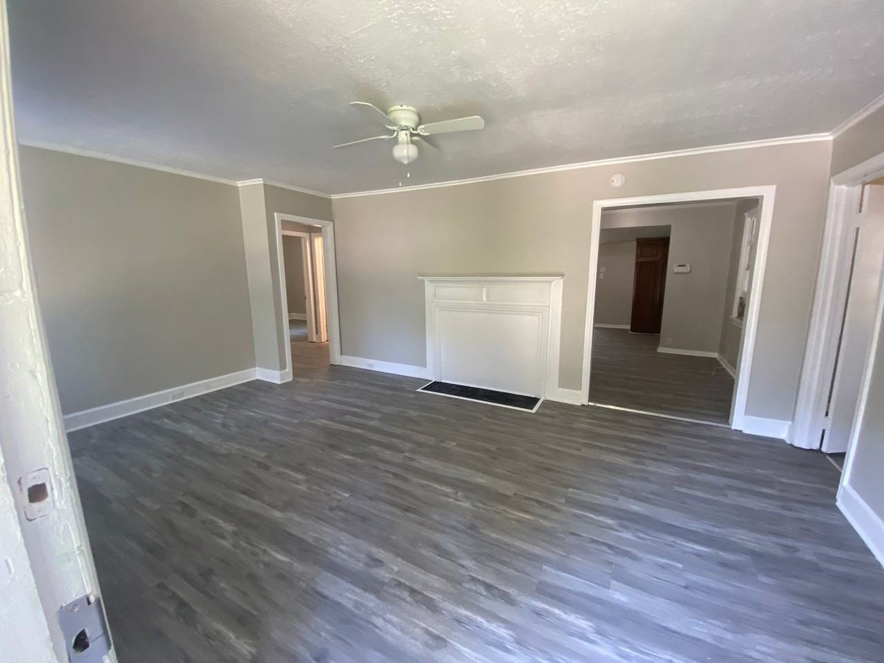 61 Lanier Dr - Photo 3 of 8