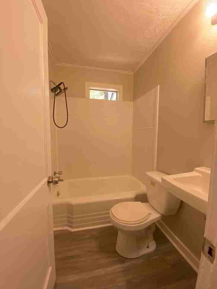 61 Lanier Dr - Photo 6 of 8