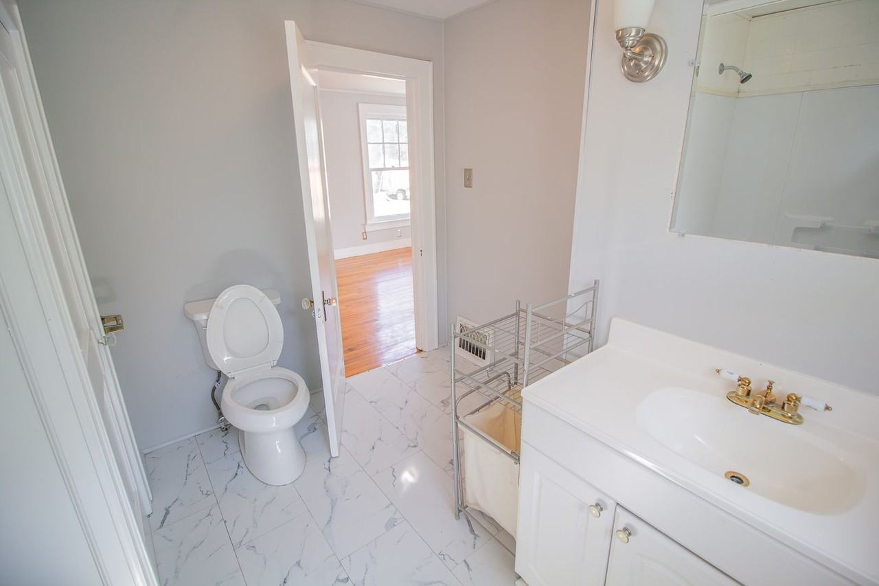 9 Spring Ave - Photo 7 of 19