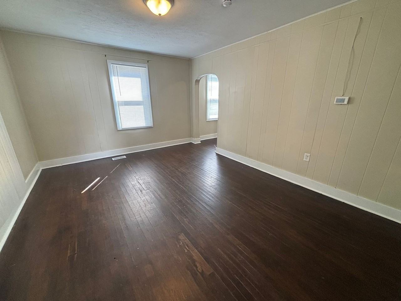 1028 E Blaine St - Photo 2 of 18