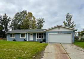 featured image of 703 Maple Dr