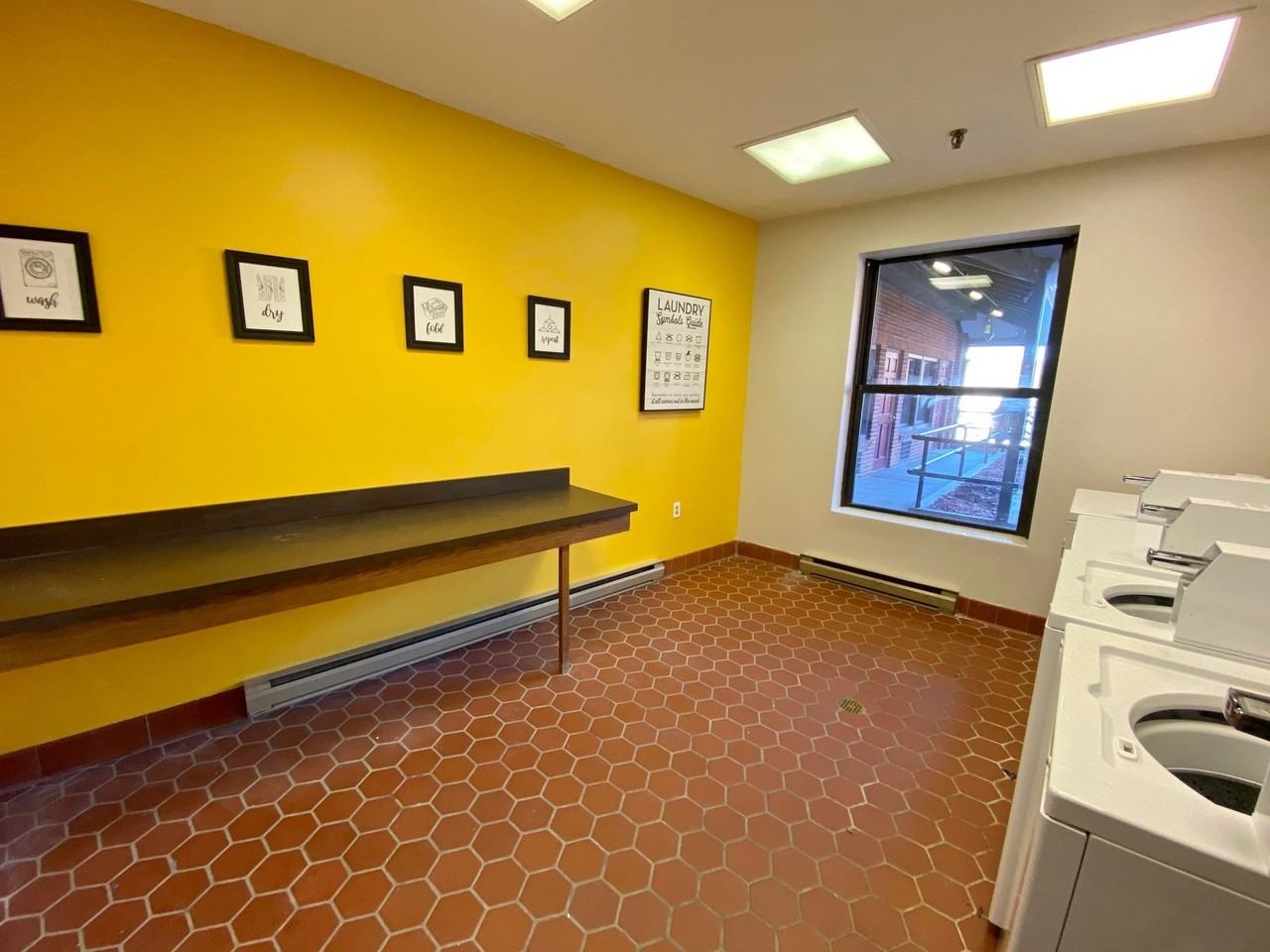 Joslin House Apartments - Photo 2 of 4