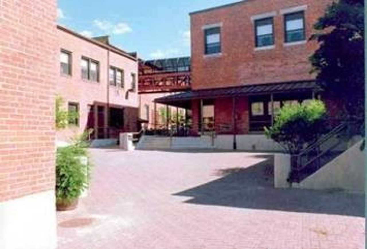 Joslin House Apartments - Photo 4 of 4