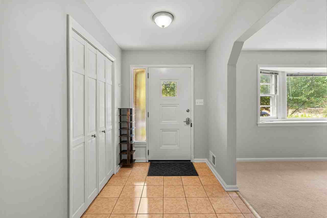 8515 Farrell Dr - Photo 2 of 50