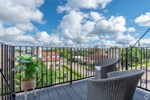 featured image of 329 329 & 331 E College Ave