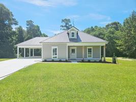 featured image of 120 Cove Rd