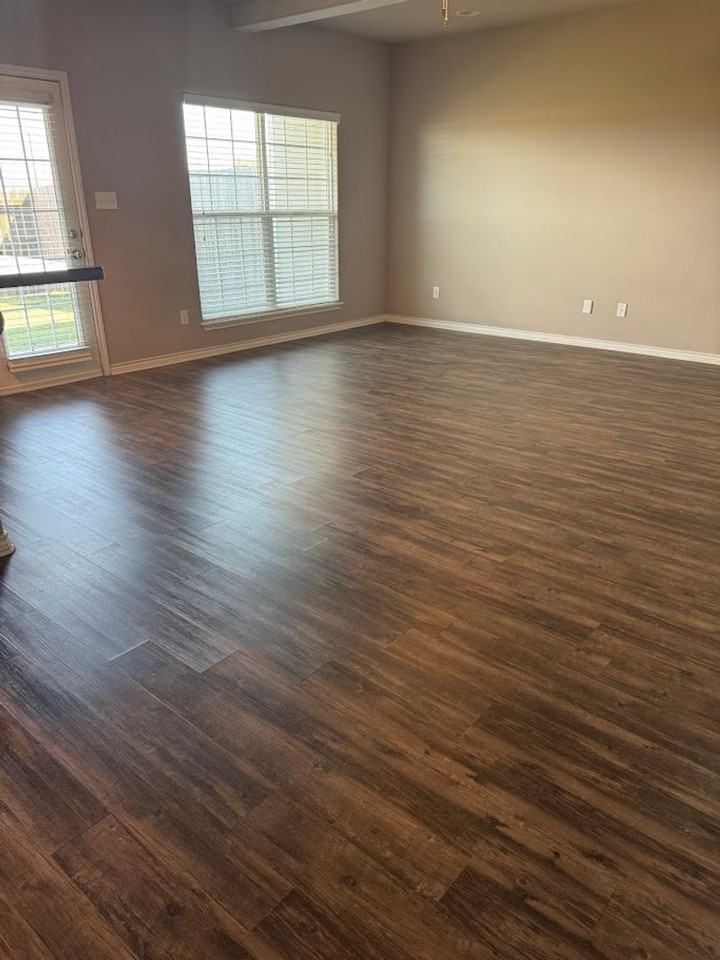 3535 Summerway Dr - Photo 3 of 19