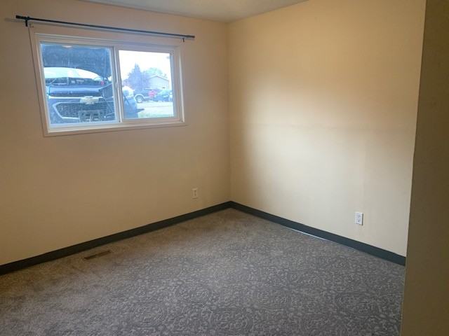 10132 103 Ave #F - Photo 5 of 9