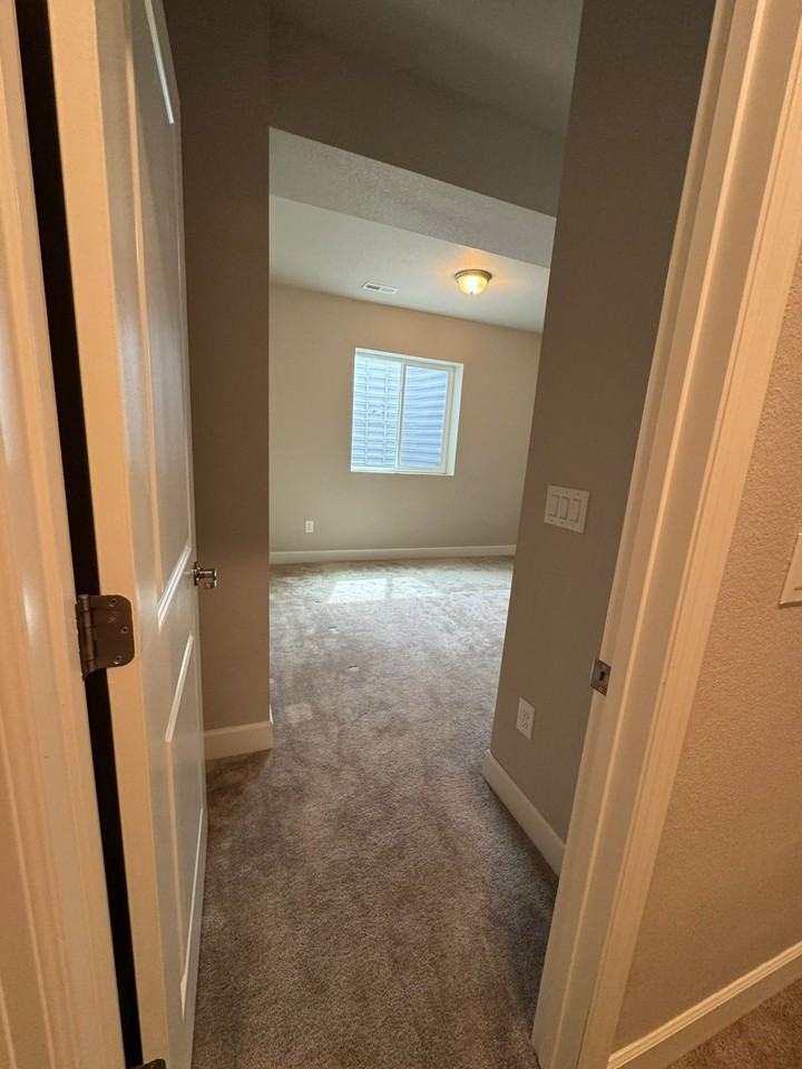 3594 Silver Rock Circle - Photo 2 of 6