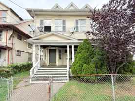 896 Howard Ave - Photo 1 of 1