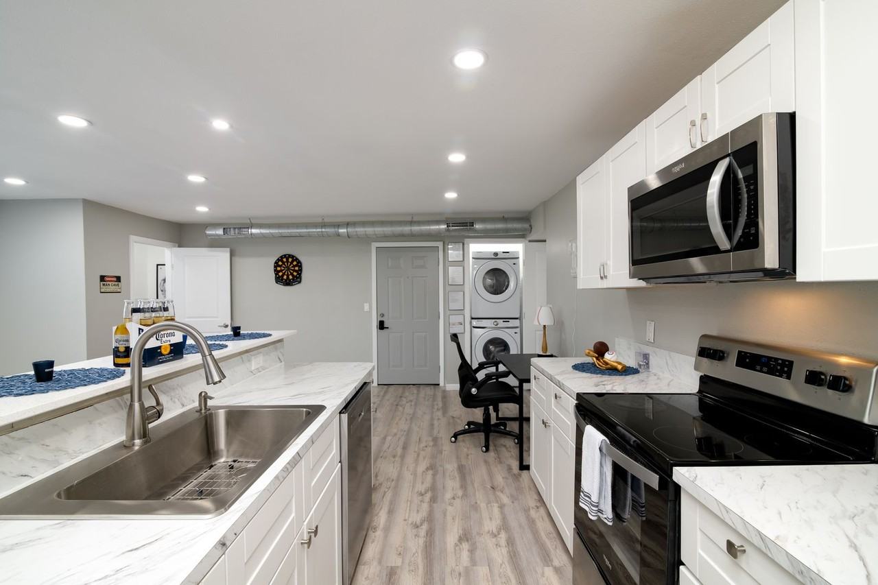 Casa Del Parque Luxury Apartments - Photo 7 of 50