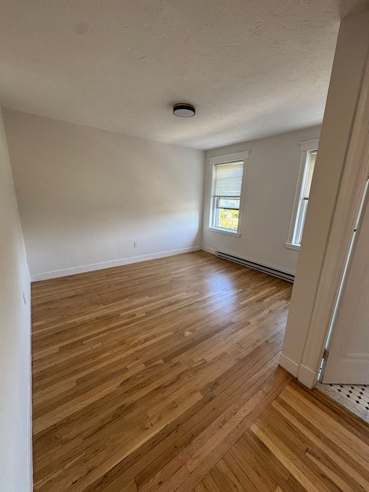 85 Park Drive - Photo 3 of 6