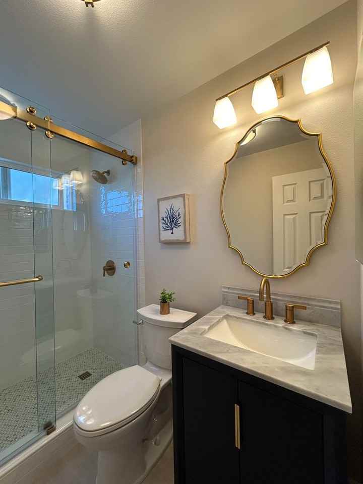 243 Ebony Avenue #7 - Photo 7 of 16