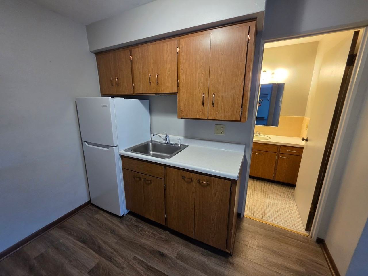 2805 Thomas - Photo 4 of 30