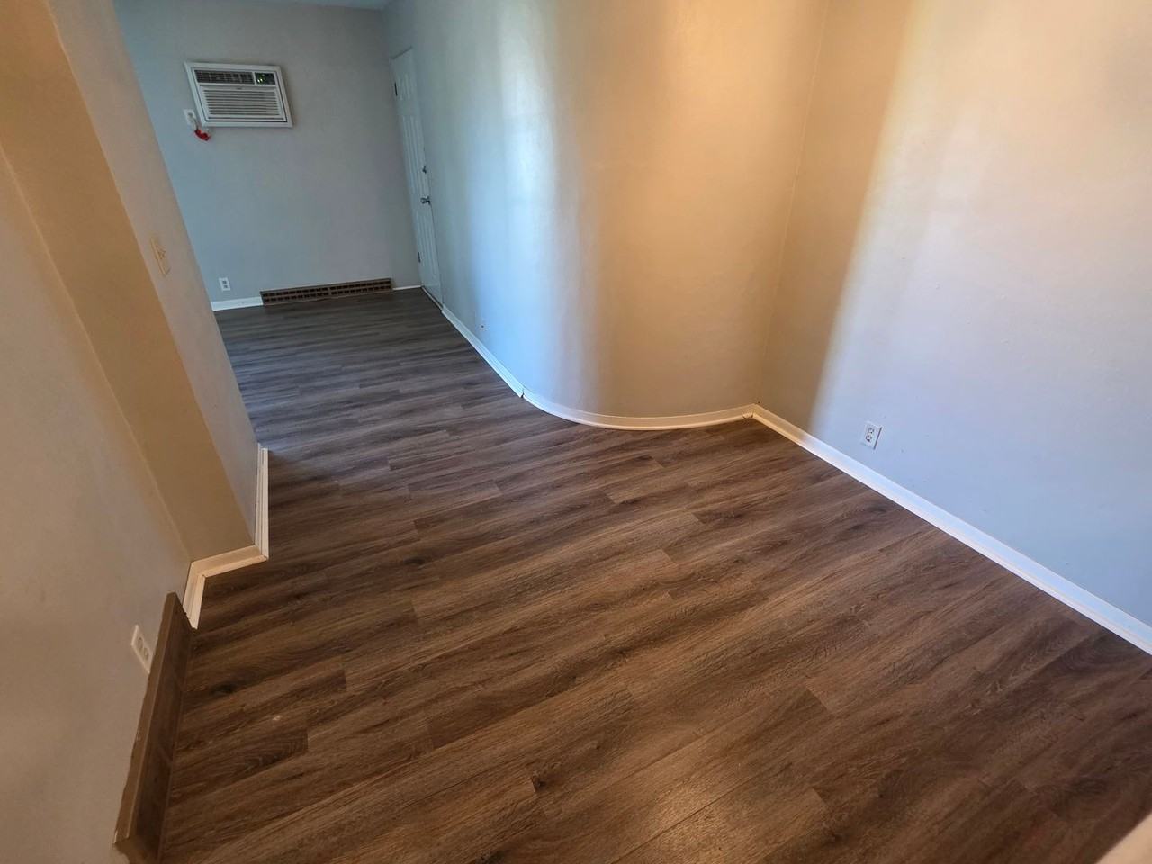 2805 Thomas - Photo 5 of 30