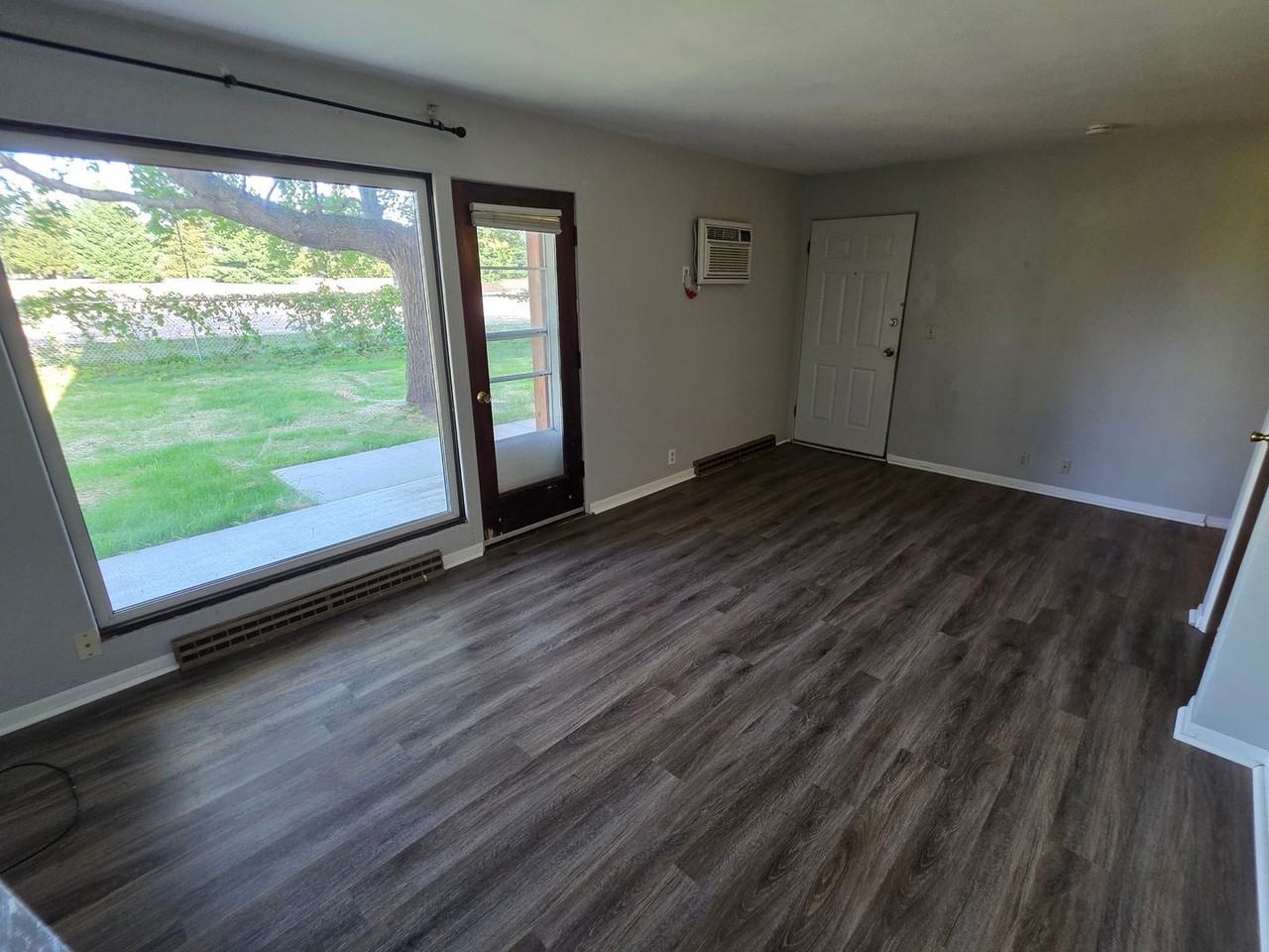 2805 Thomas - Photo 6 of 30