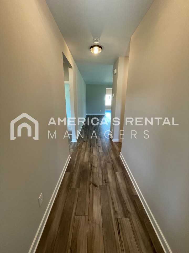 108 Edisto Cir - Photo 2 of 41