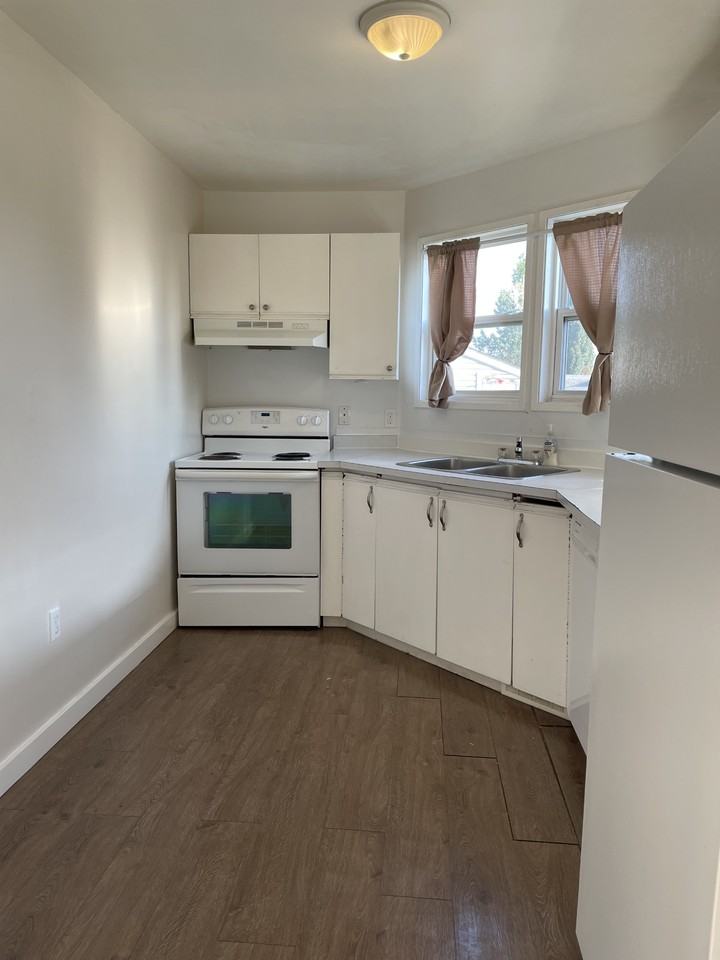 10309 89 St #10309 - Photo 2 of 18