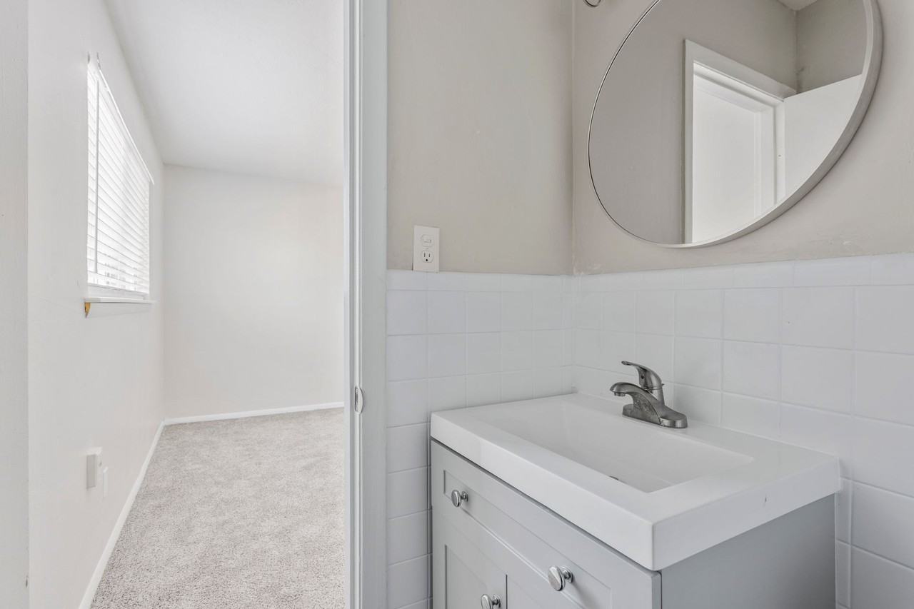 Terraces at Nichols Hills – Renovated Two - Photo 7 of 13