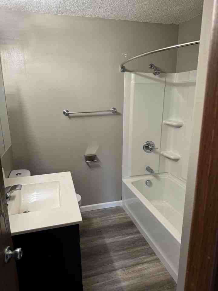 Woodland Place Apartments, LLC - Photo 5 of 11