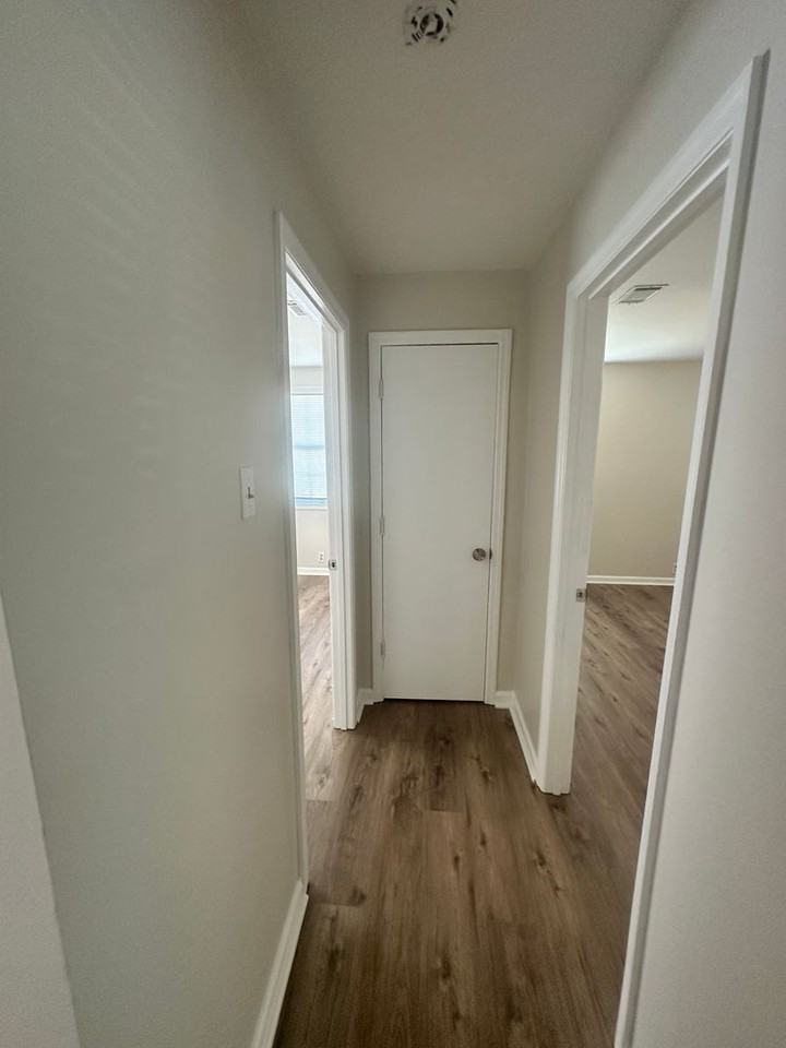 1614 Beauford Pl - Photo 5 of 20