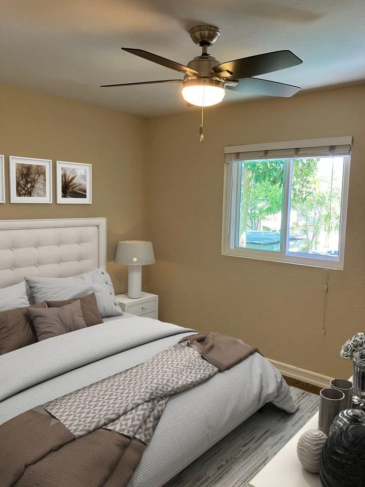 Great location, & 2 weeks free !!! - Photo 3 of 26