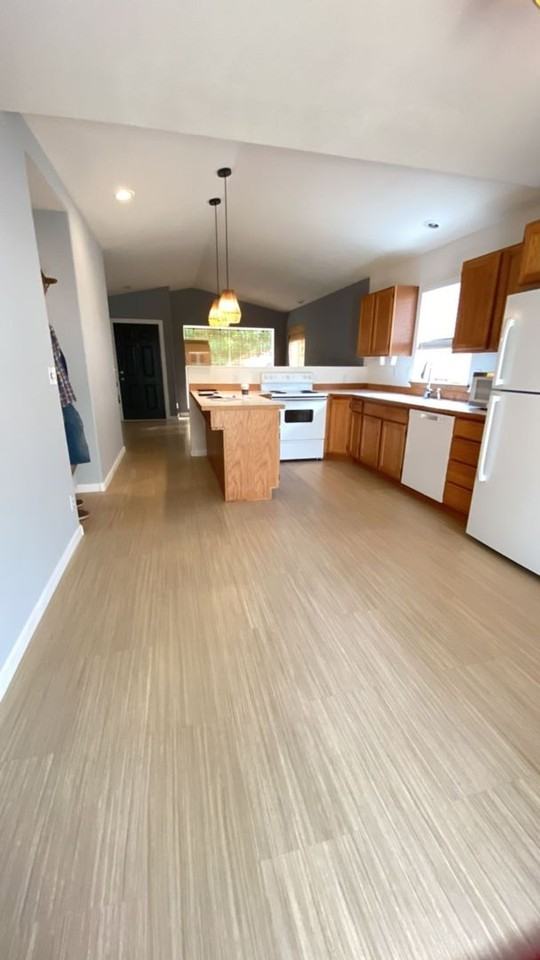 2475 W Grenoble Ln - Photo 2 of 12