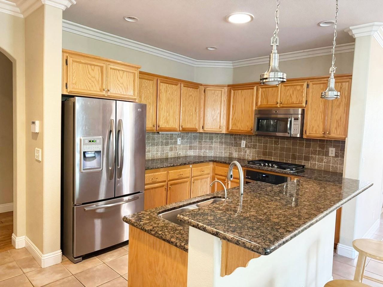 3541 Denfield Ln - Photo 2 of 21